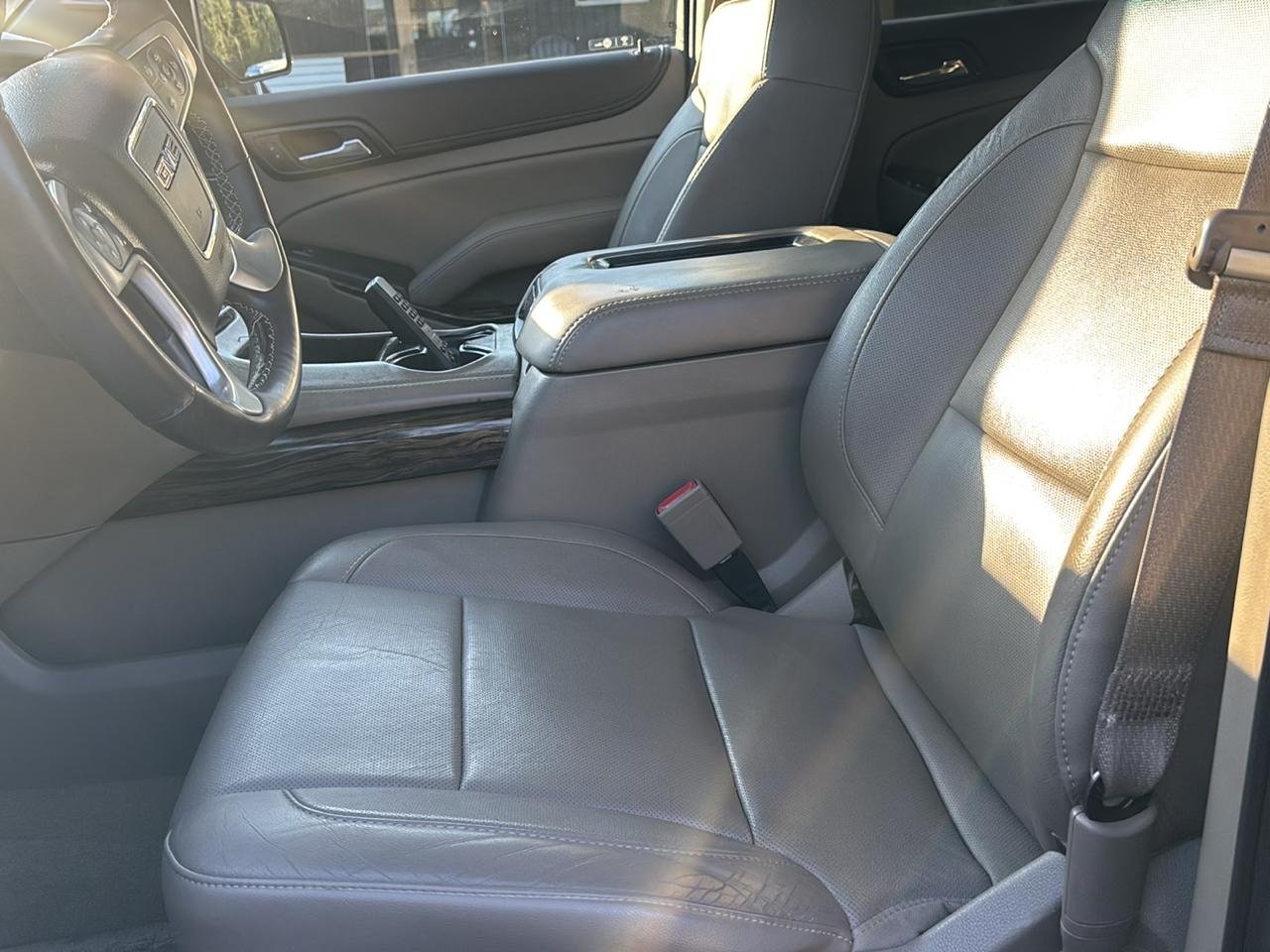 GMC Yukon SLT 4WD 2016