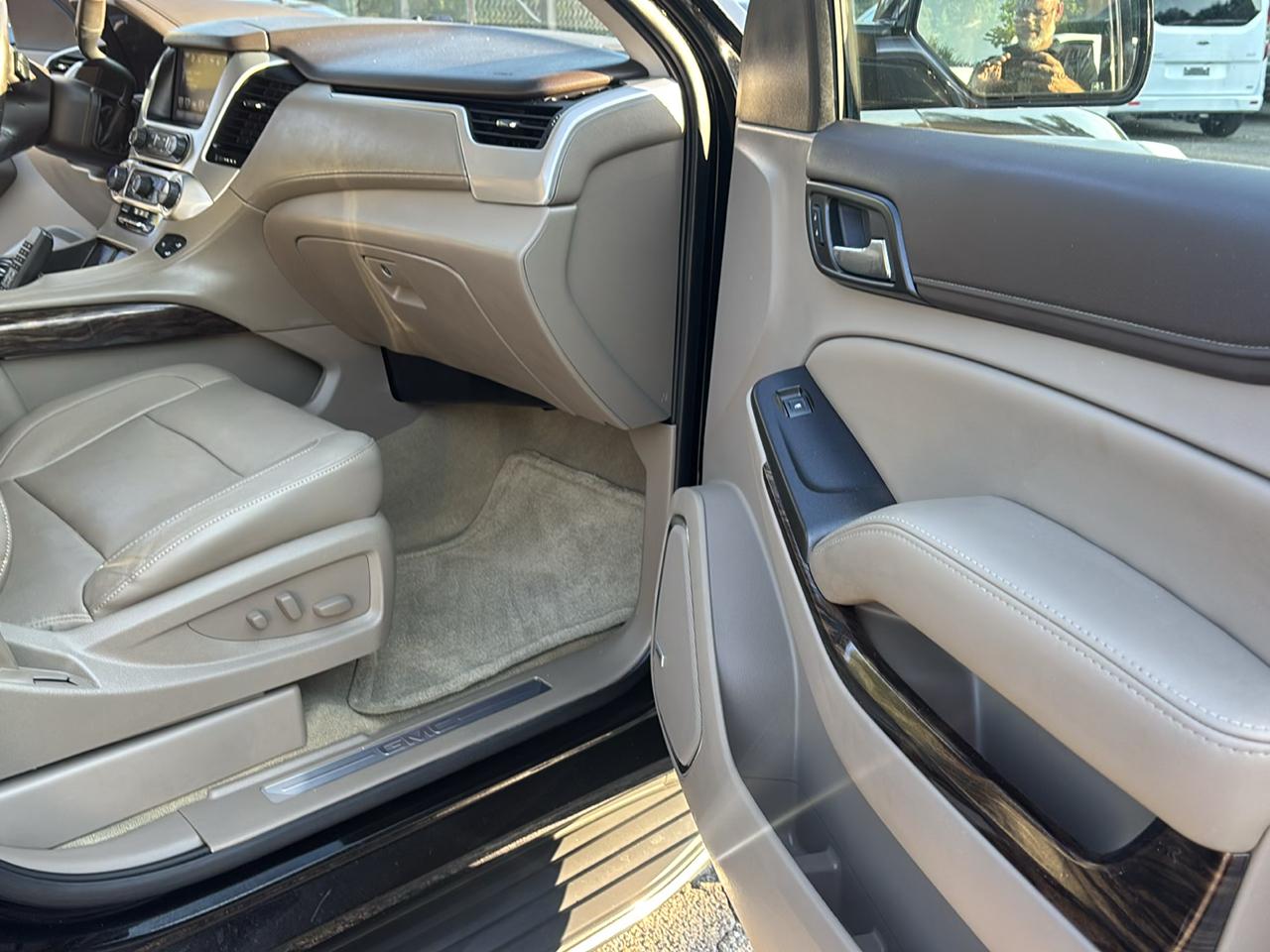 GMC Yukon SLT 4WD 2016