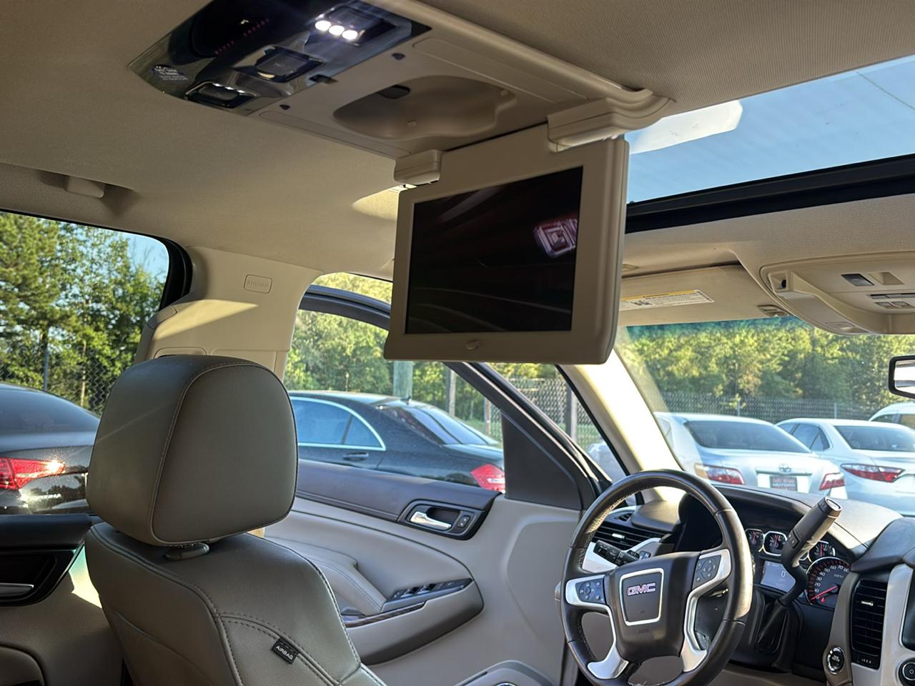 GMC Yukon SLT 4WD 2016