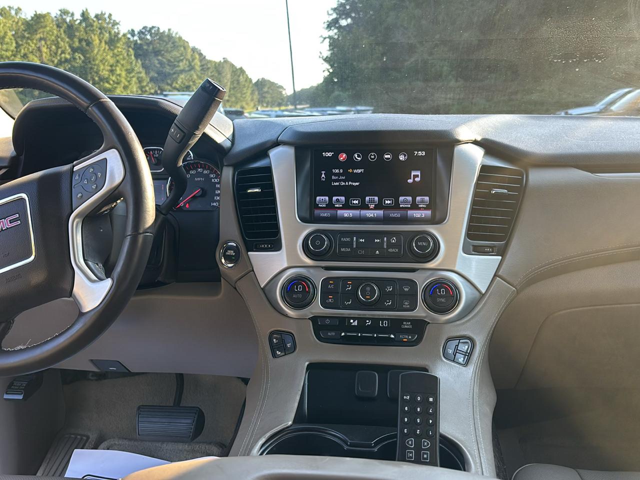 GMC Yukon SLT 4WD 2016