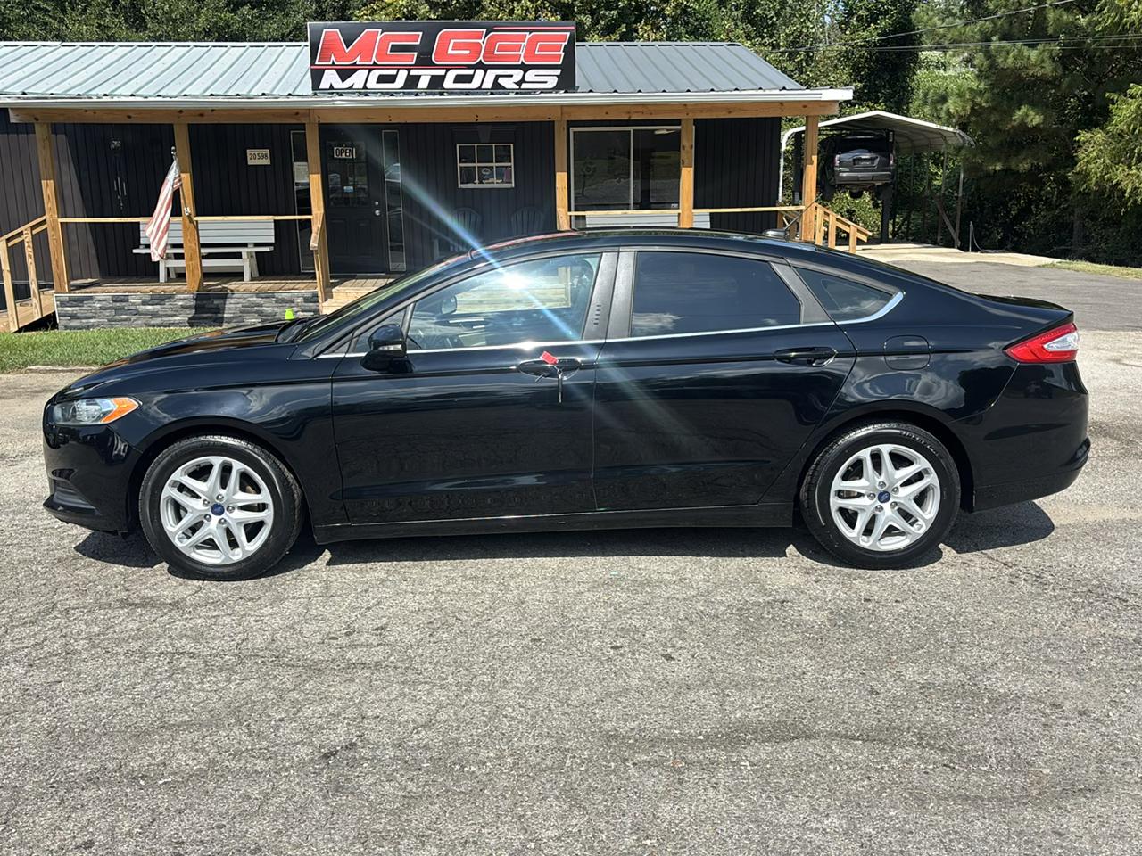 Ford Fusion SE 2016