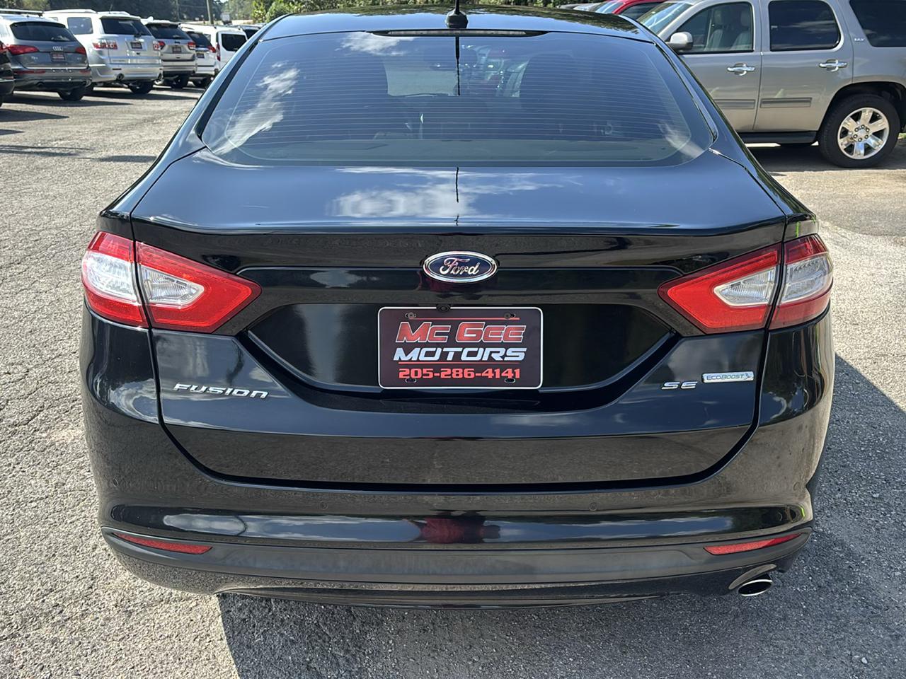 Ford Fusion SE 2016