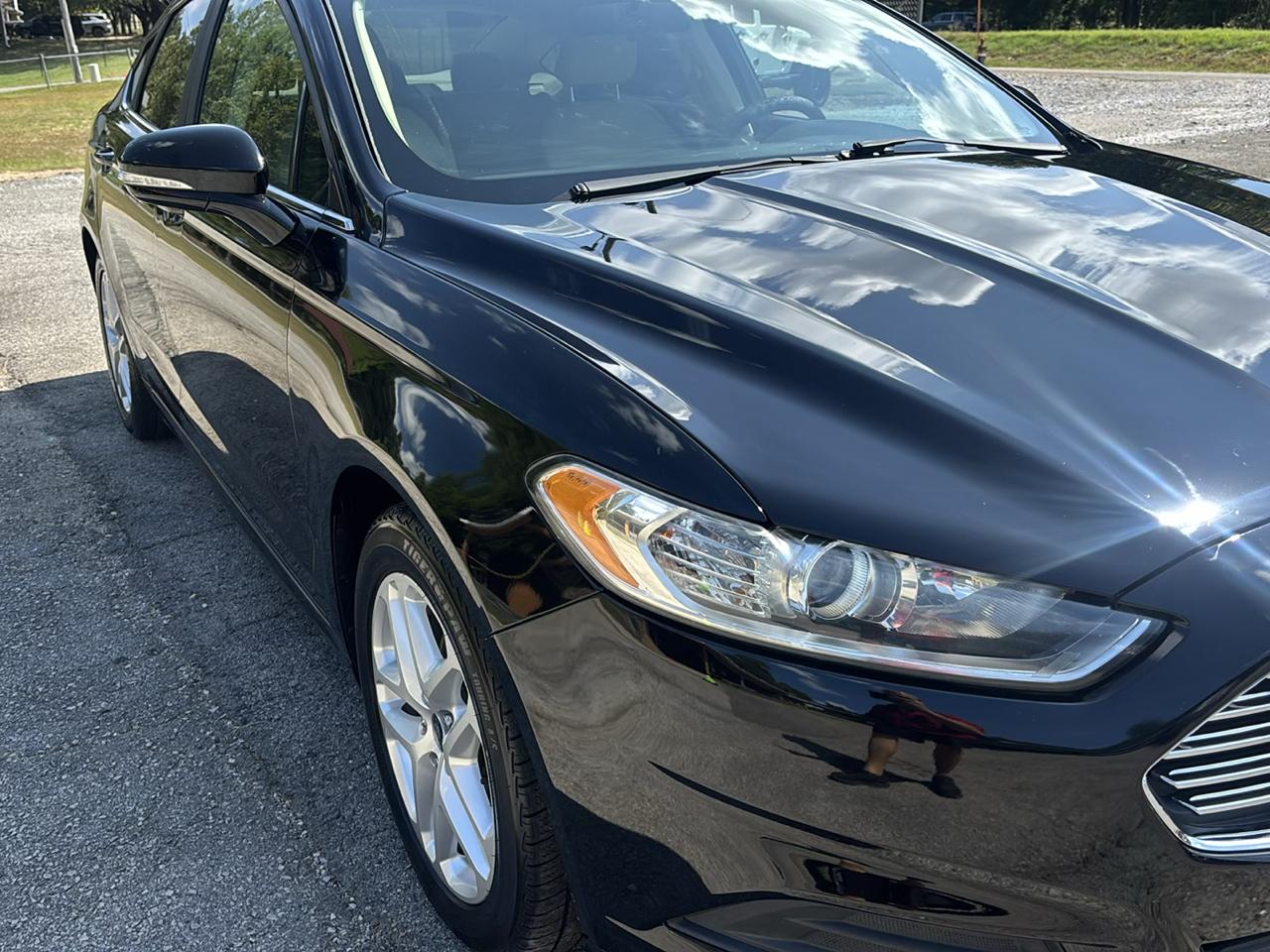Ford Fusion SE 2016