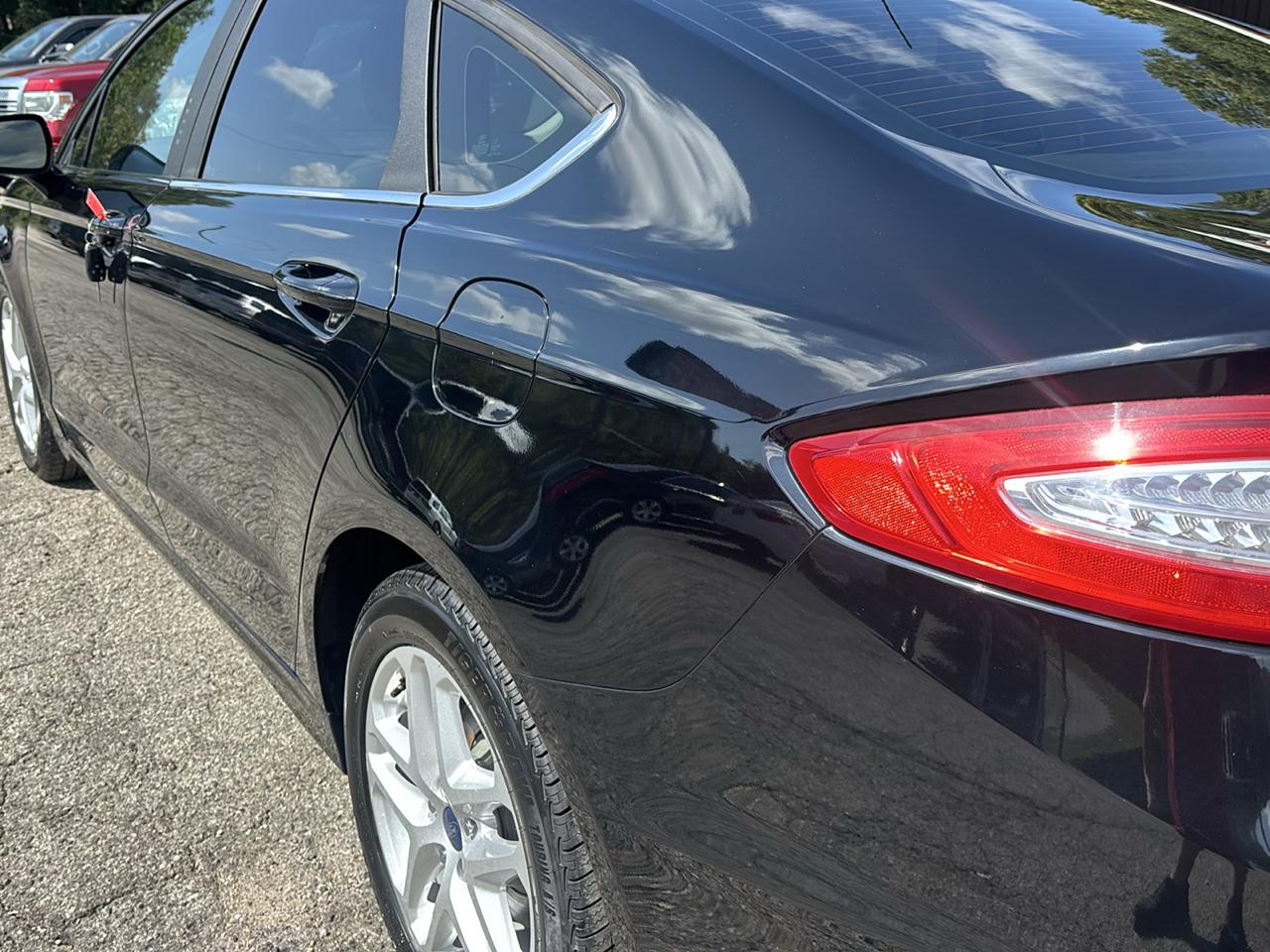Ford Fusion SE 2016
