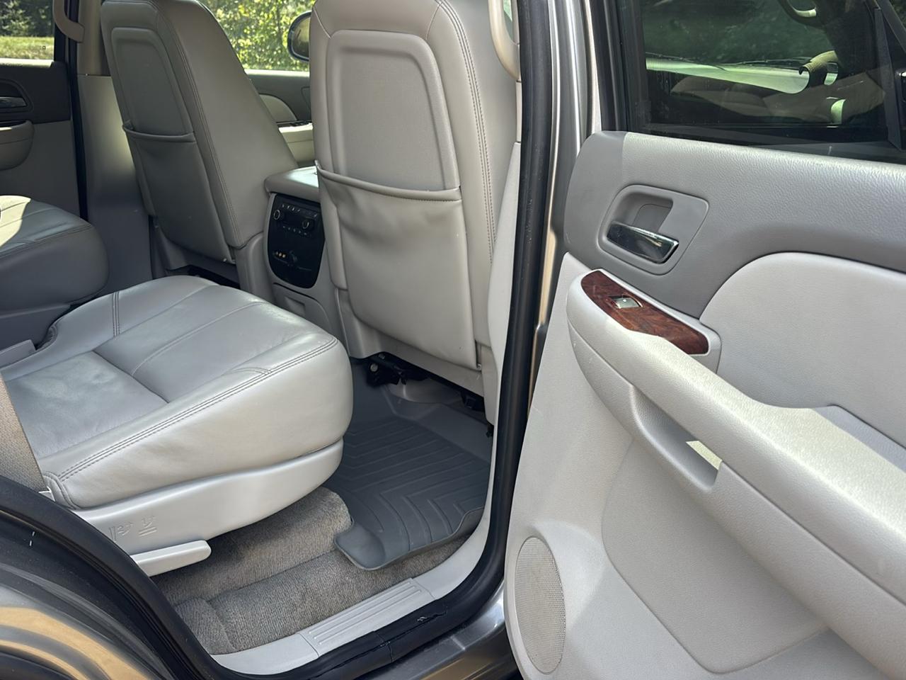 GMC Yukon SLT-1 2WD 2009