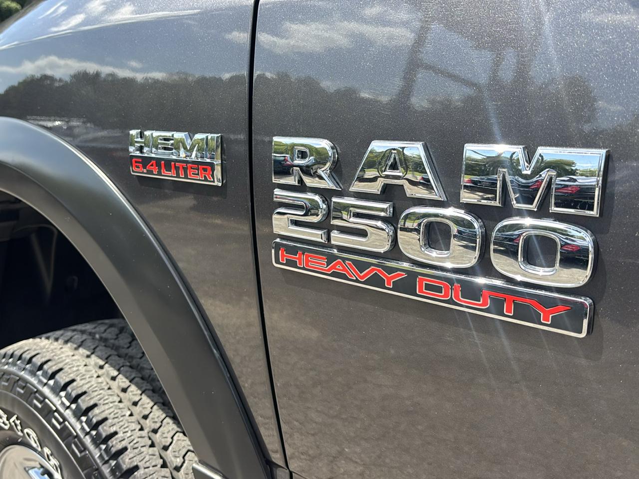 RAM 2500 Tradesman Crew Cab SWB 4WD 2017