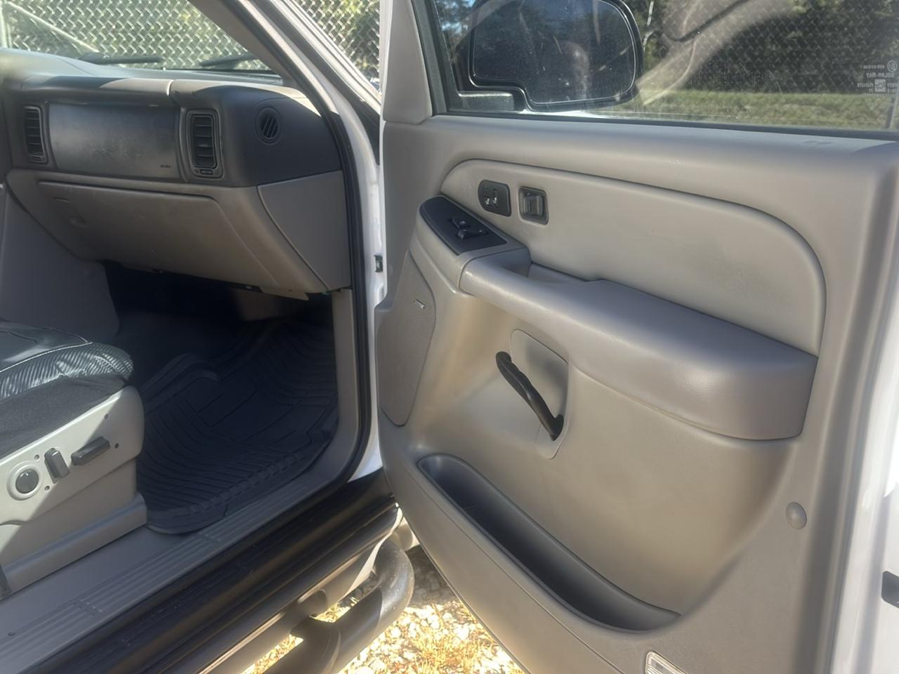 Chevrolet Tahoe 2WD 2006