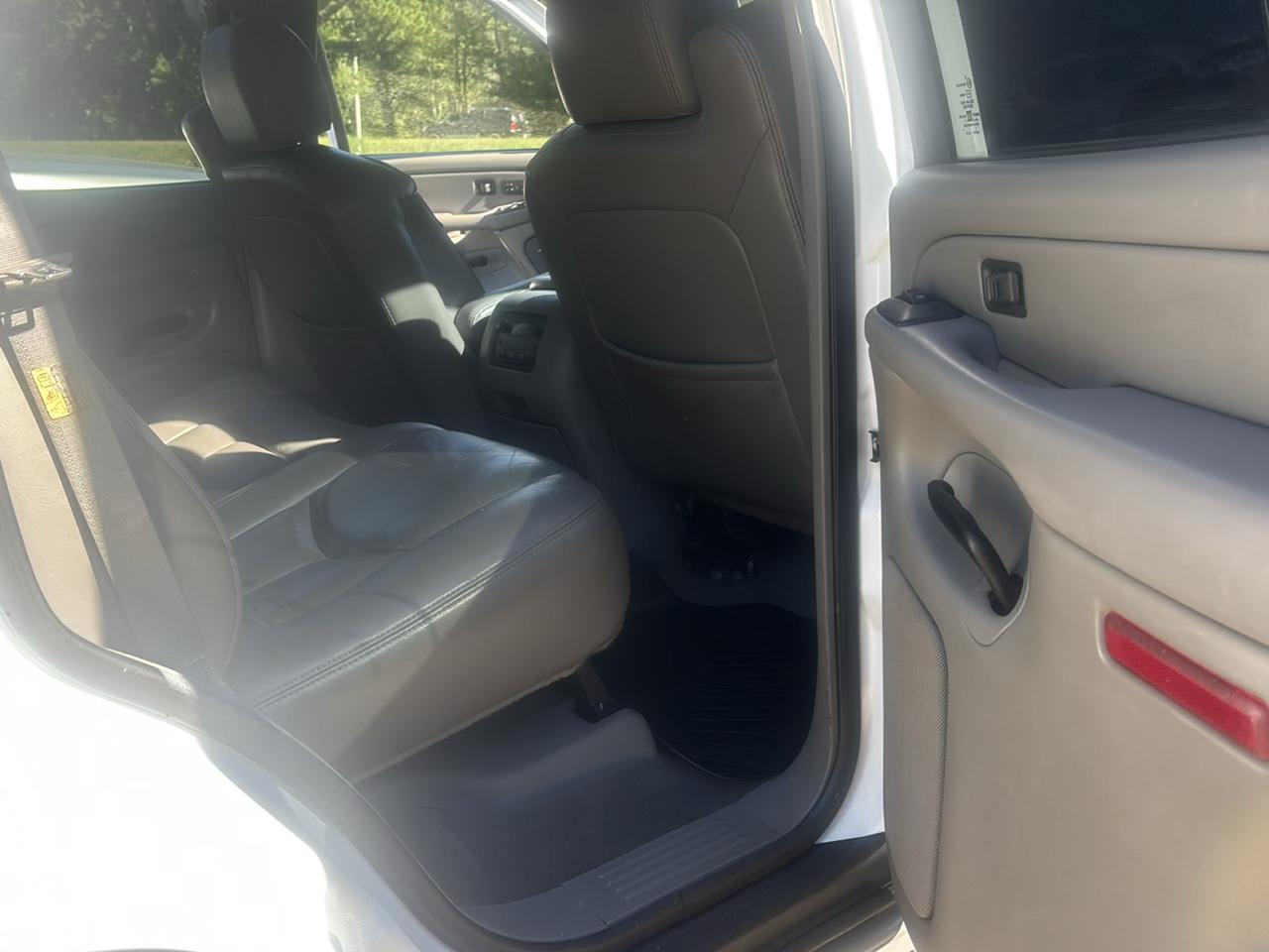 Chevrolet Tahoe 2WD 2006