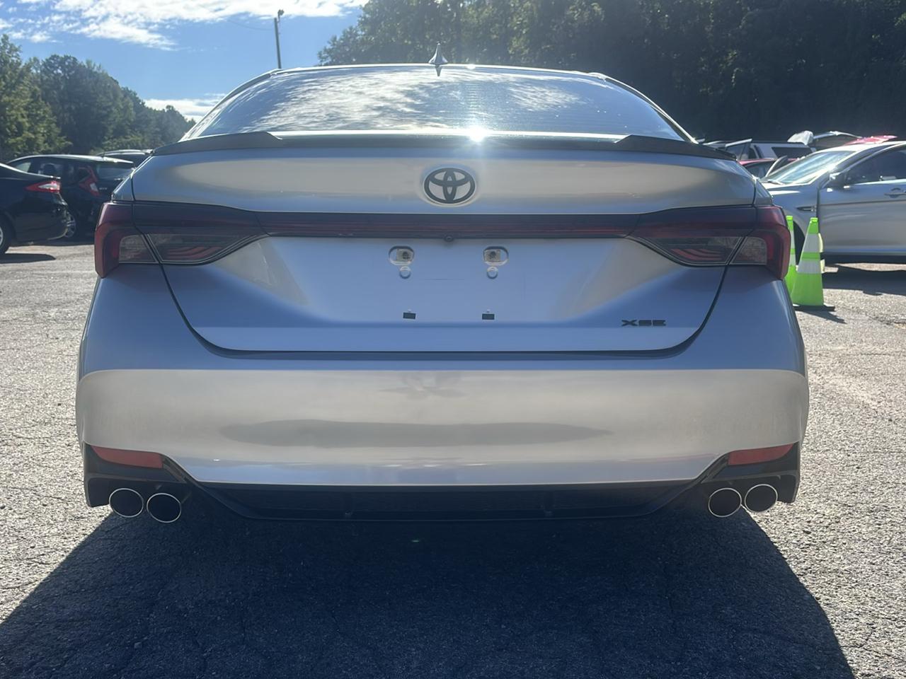 Toyota Avalon XLE 2019
