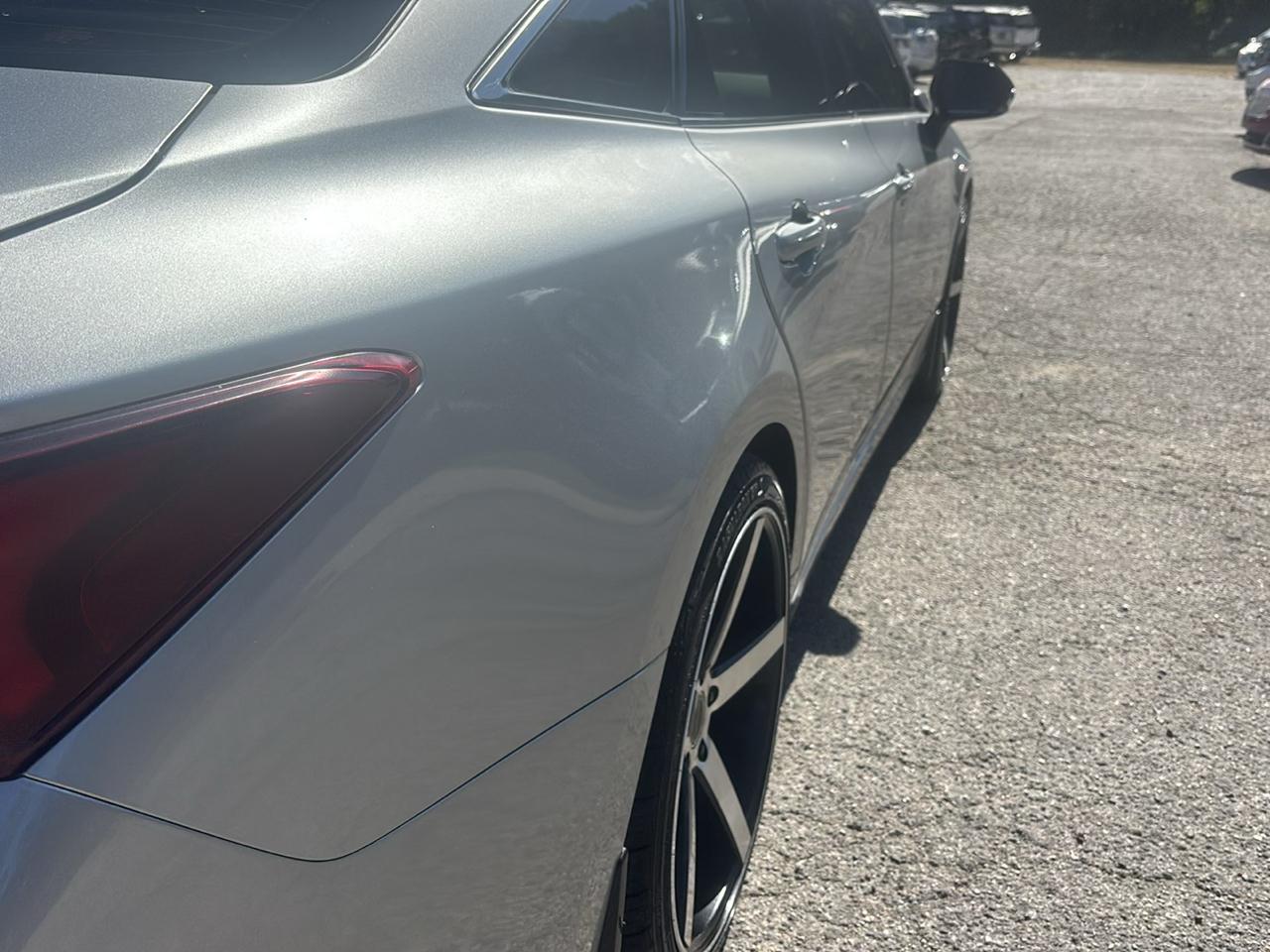 Toyota Avalon XLE 2019