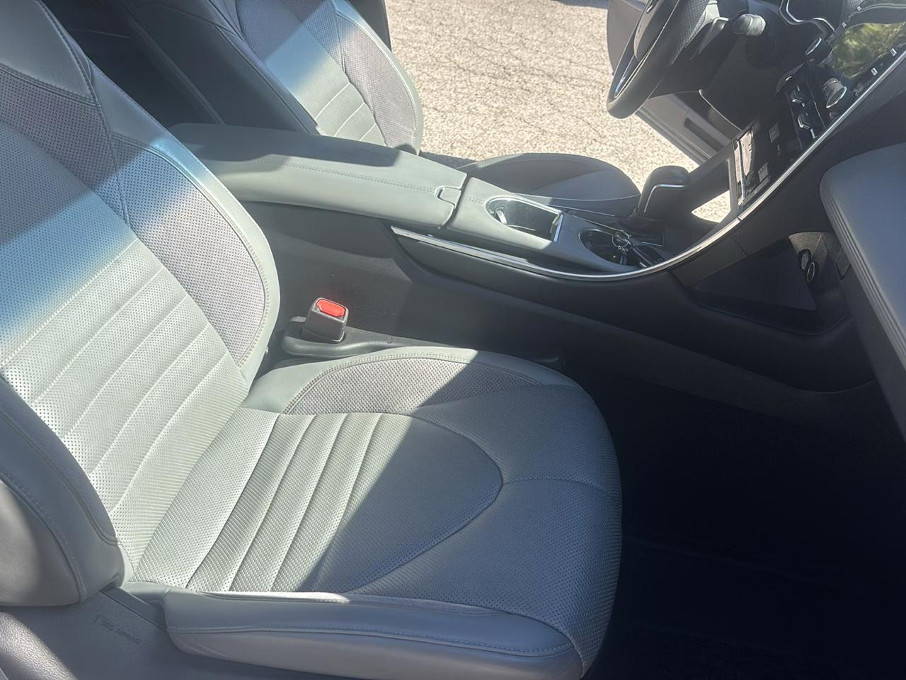 Toyota Avalon XLE 2019