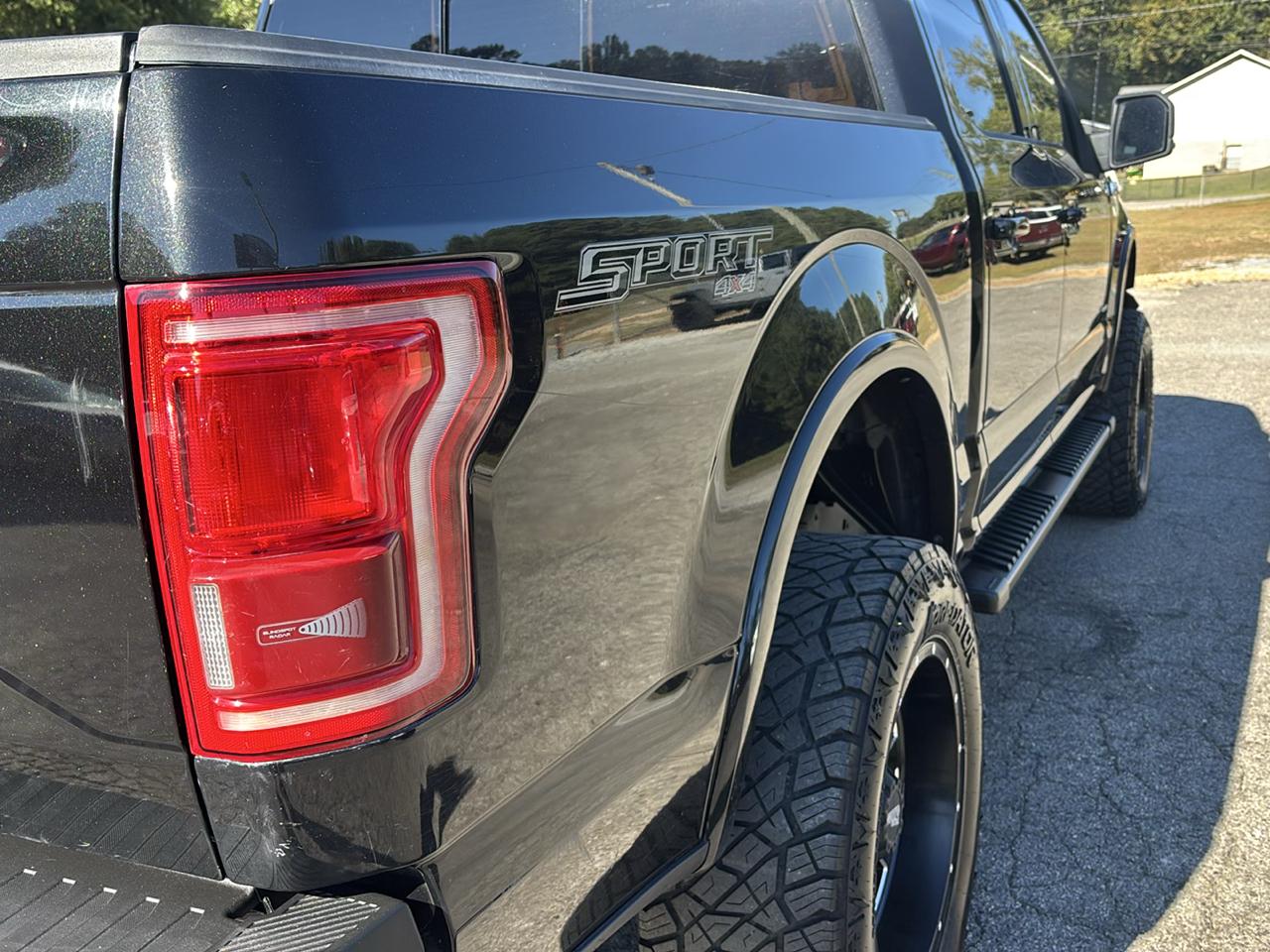 Ford F-150 XL SuperCrew 5.5-ft. Bed 4WD 2015
