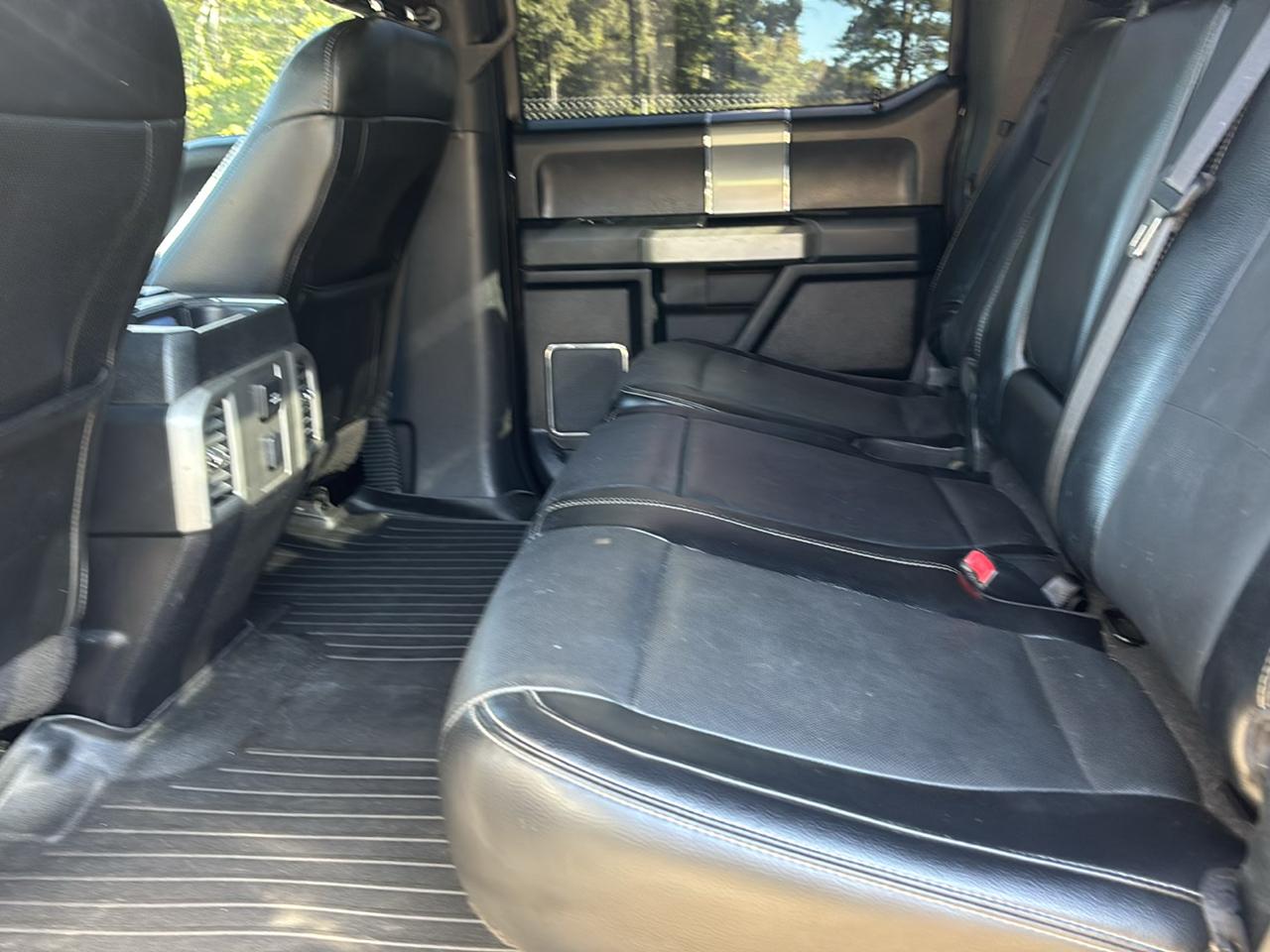 Ford F-150 XL SuperCrew 5.5-ft. Bed 4WD 2015