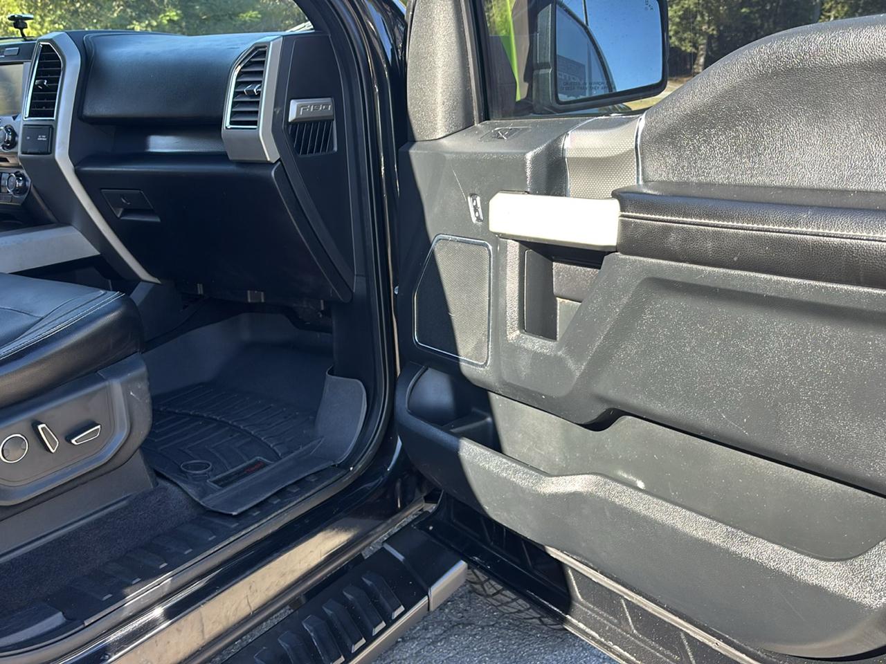 Ford F-150 XL SuperCrew 5.5-ft. Bed 4WD 2015