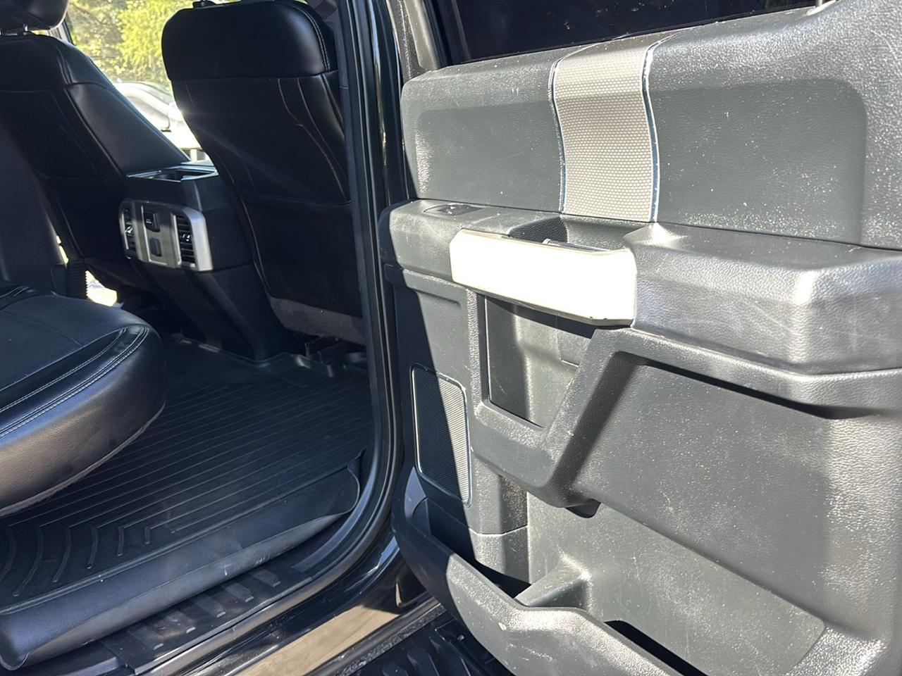 Ford F-150 XL SuperCrew 5.5-ft. Bed 4WD 2015