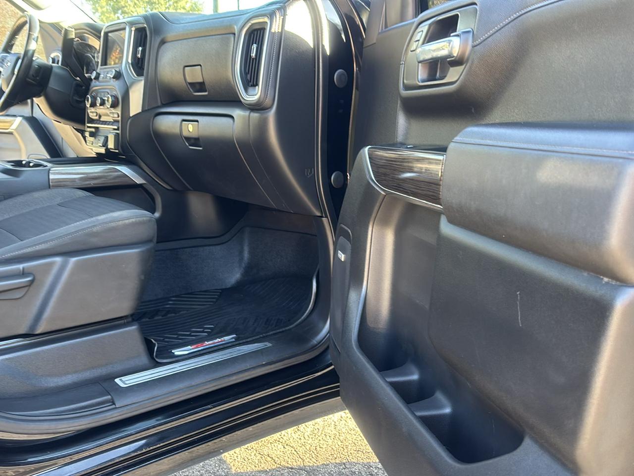 Chevrolet Silverado 1500 RST Crew Cab 4WD 2021