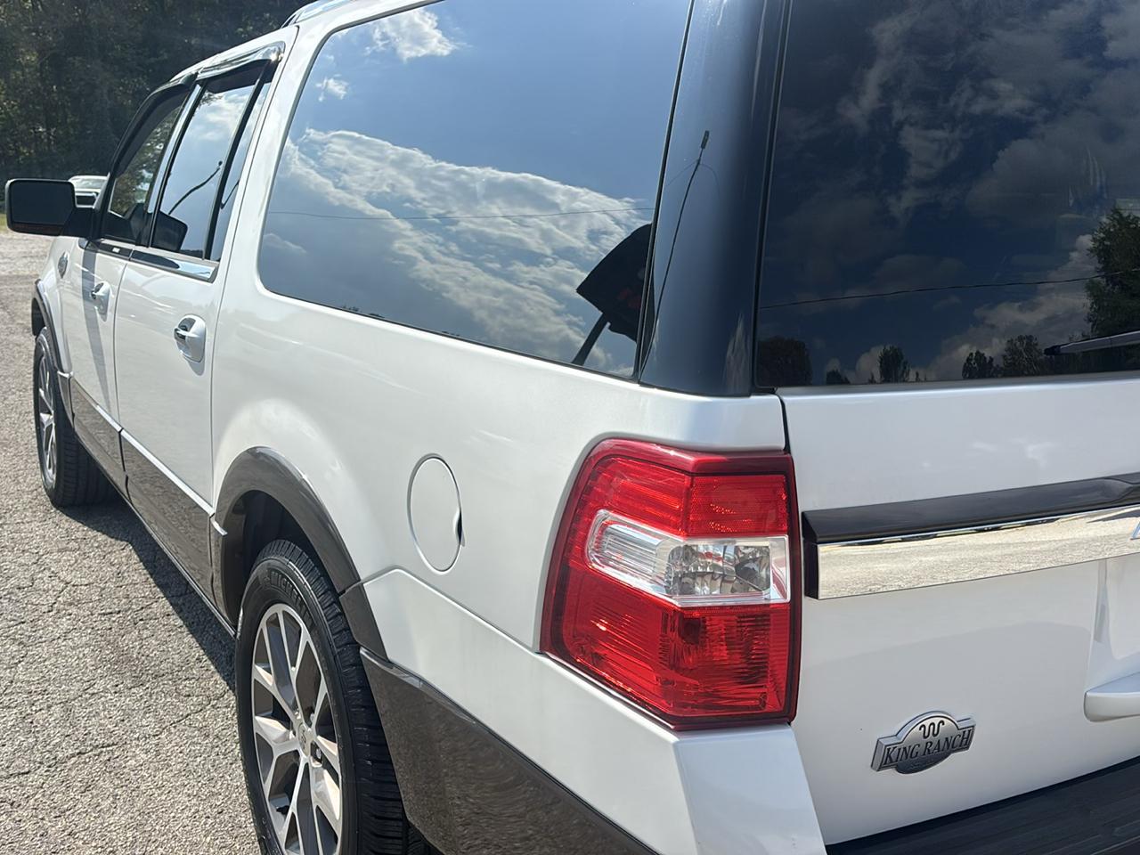 Ford Expedition EL XLT 2WD 2015