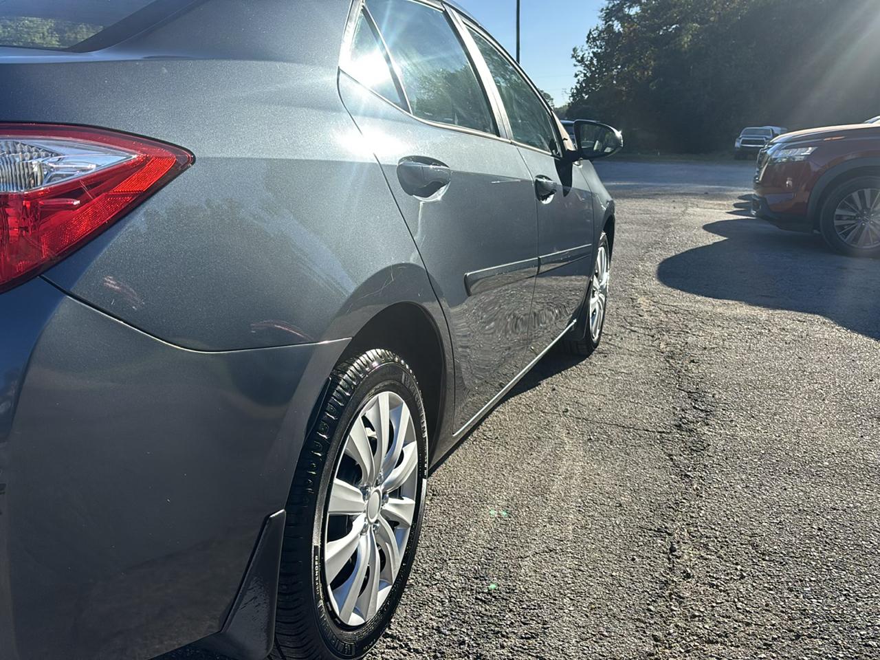 Toyota Corolla LE 4D Sedan 2014