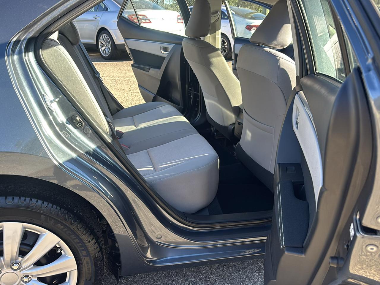 Toyota Corolla LE 4D Sedan 2014
