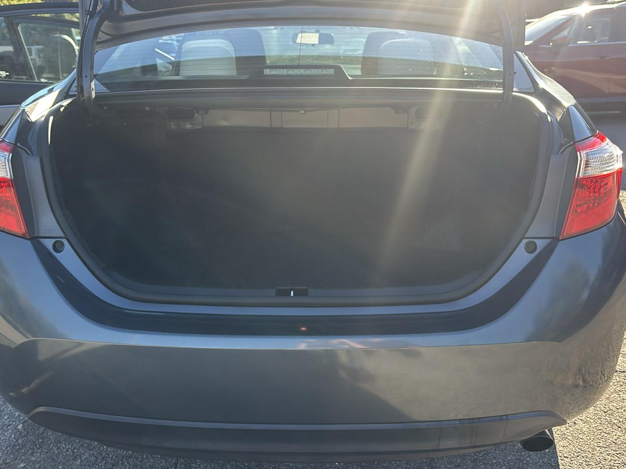 Toyota Corolla LE 4D Sedan 2014