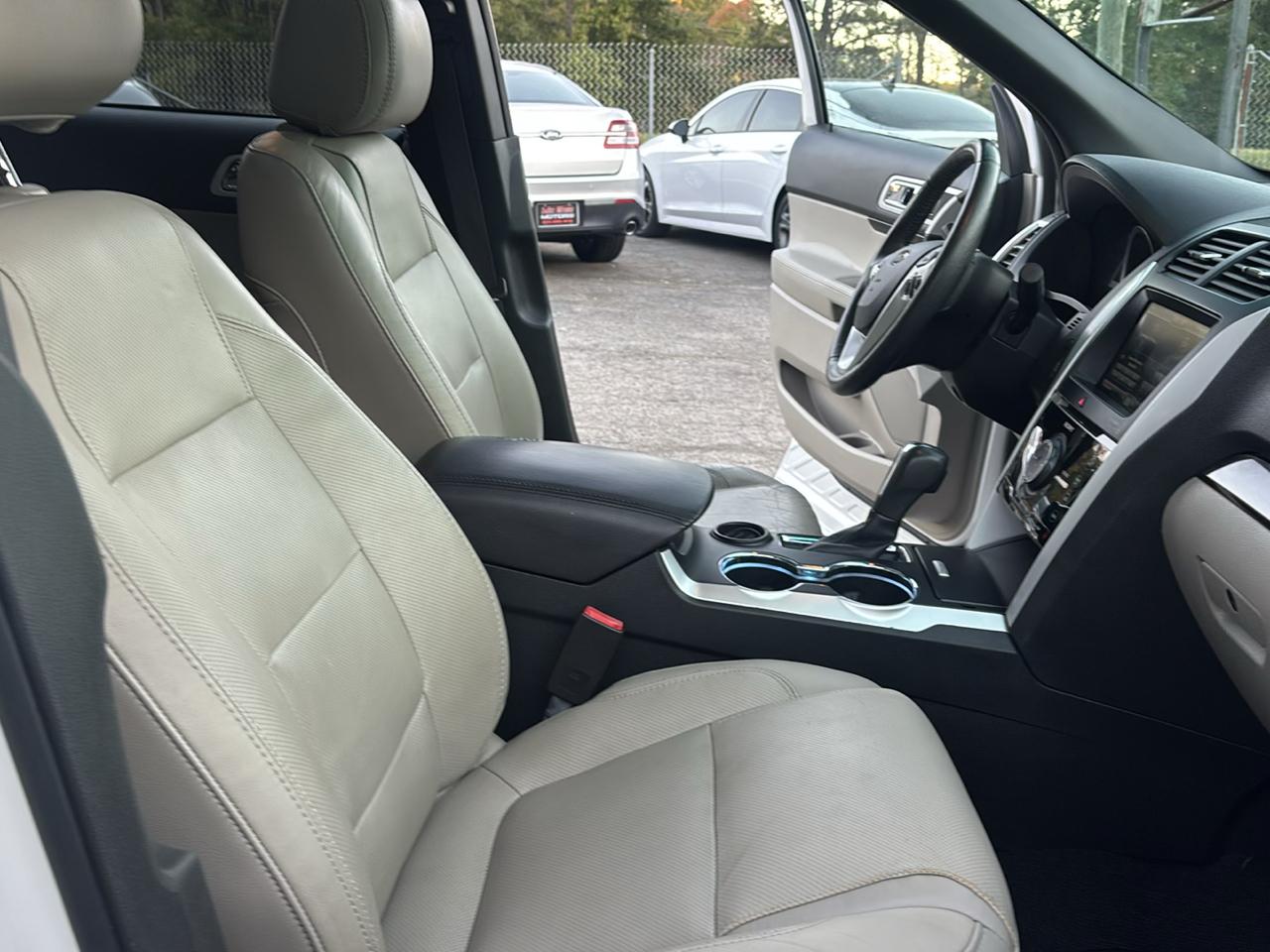 Ford Explorer Limited FWD 2015