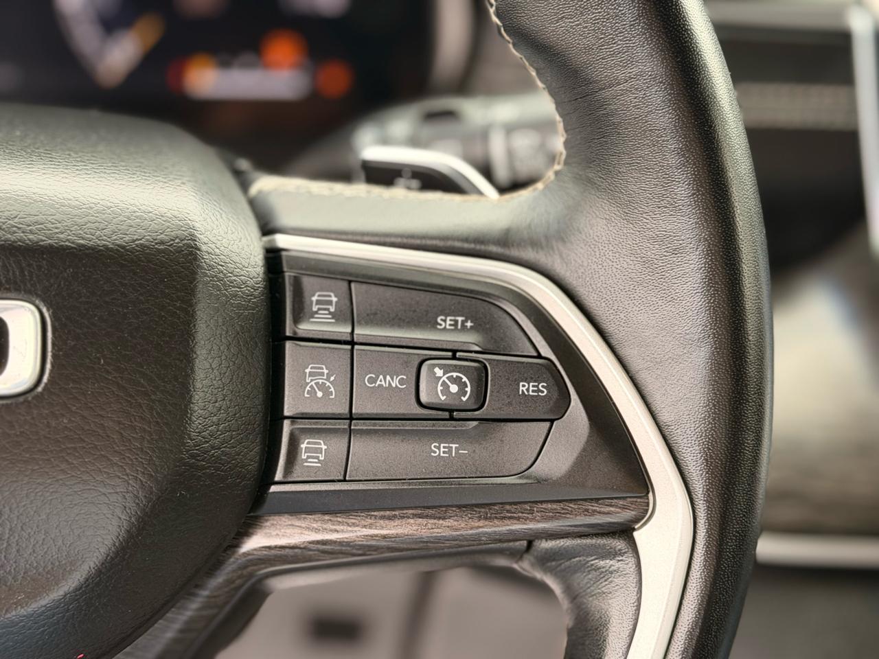 Jeep Grand Cherokee L Limited 4x4 2021