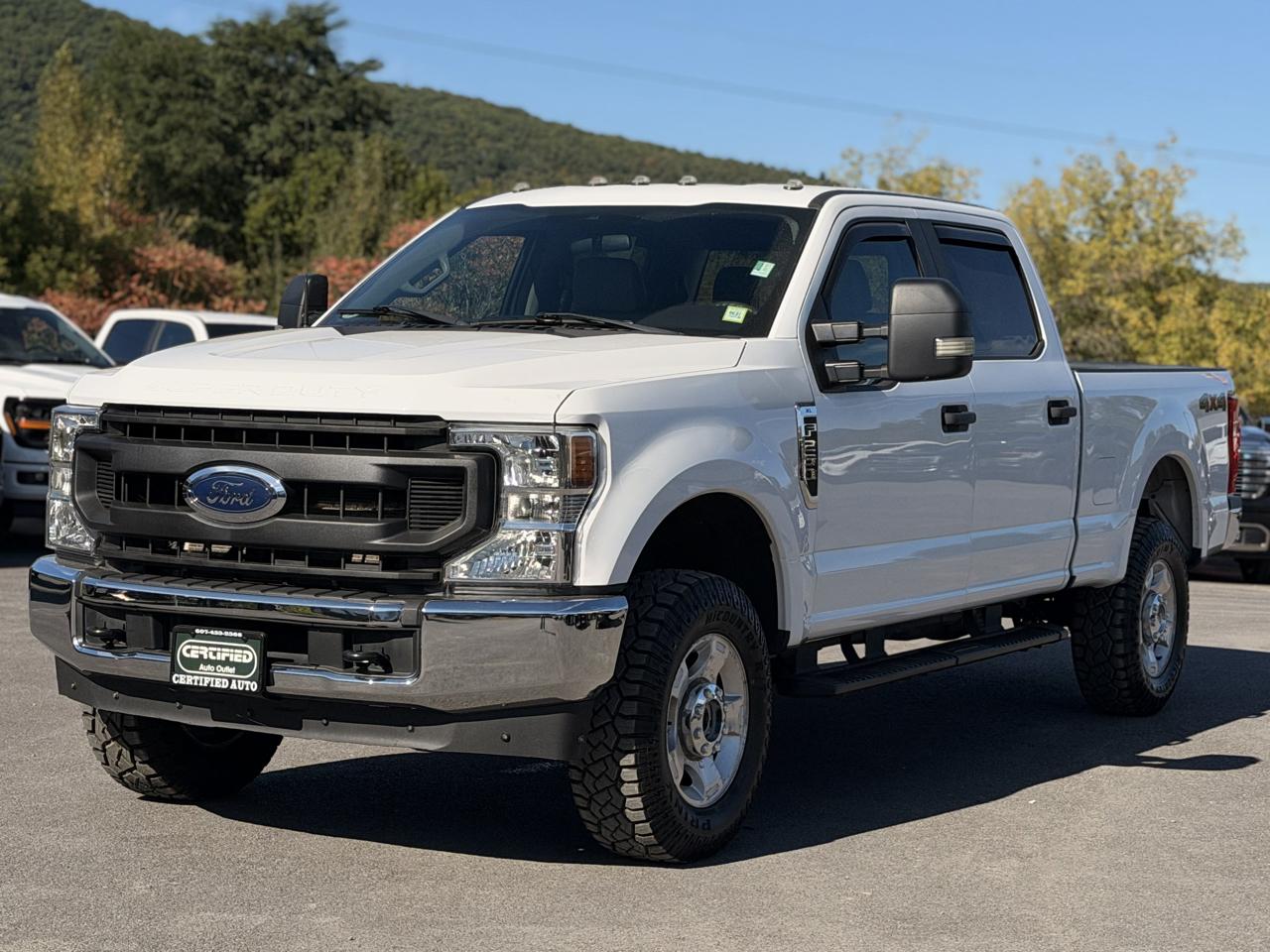2022 Ford F-250 SD XL Crew Cab 4WD