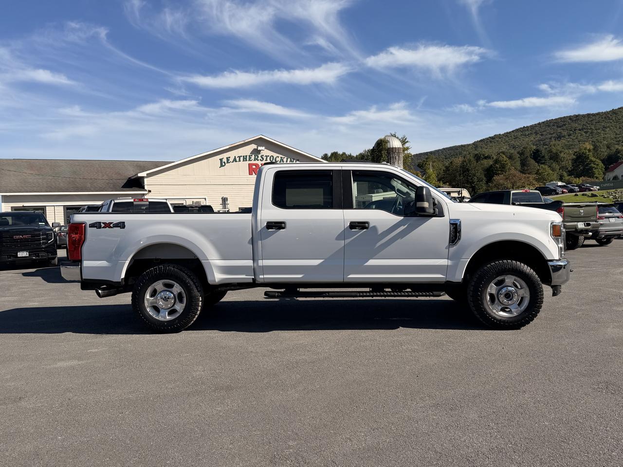 Ford F-250 SD XL Crew Cab 4WD 2022