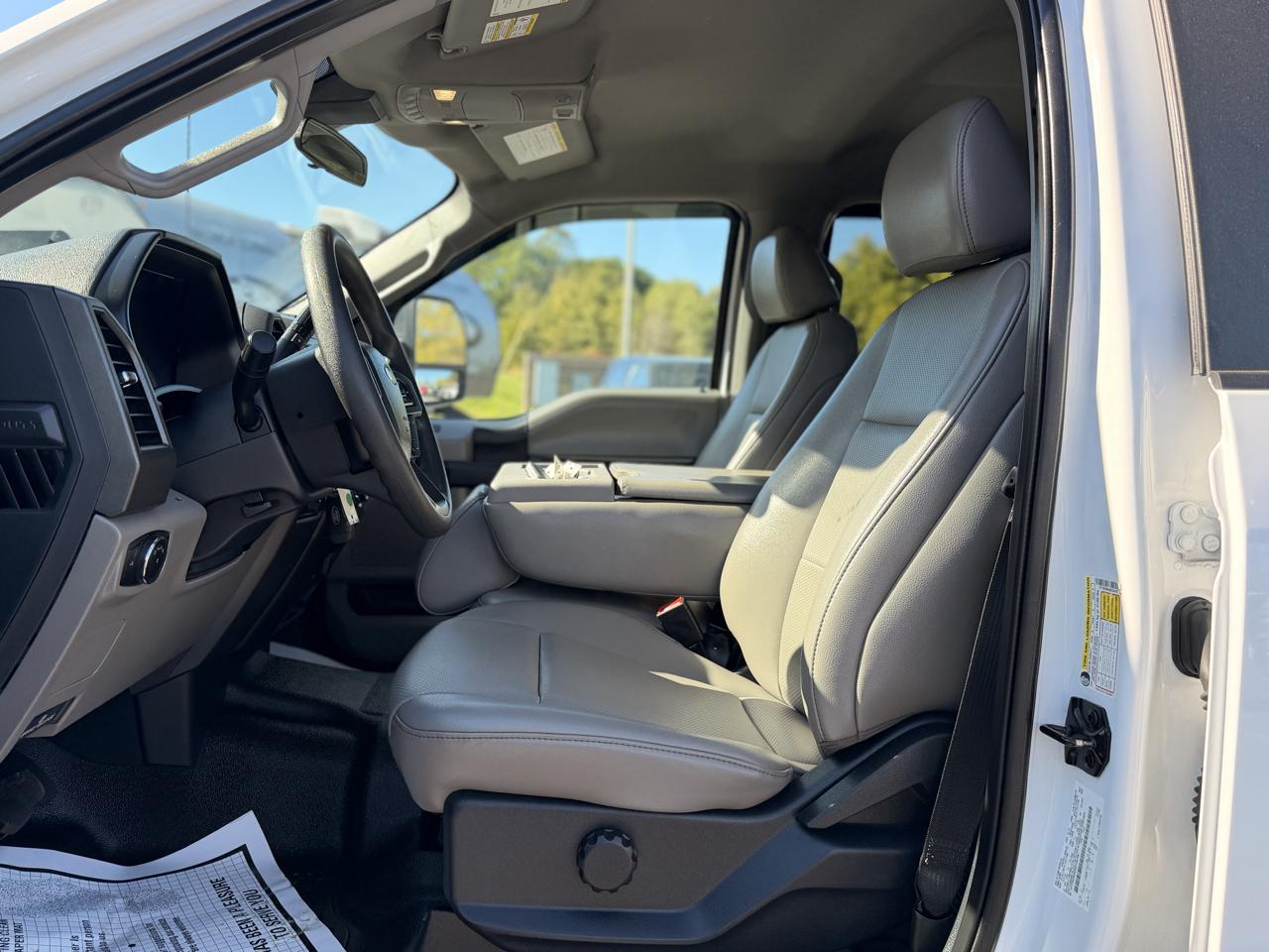 Ford F-250 SD XL Crew Cab 4WD 2022
