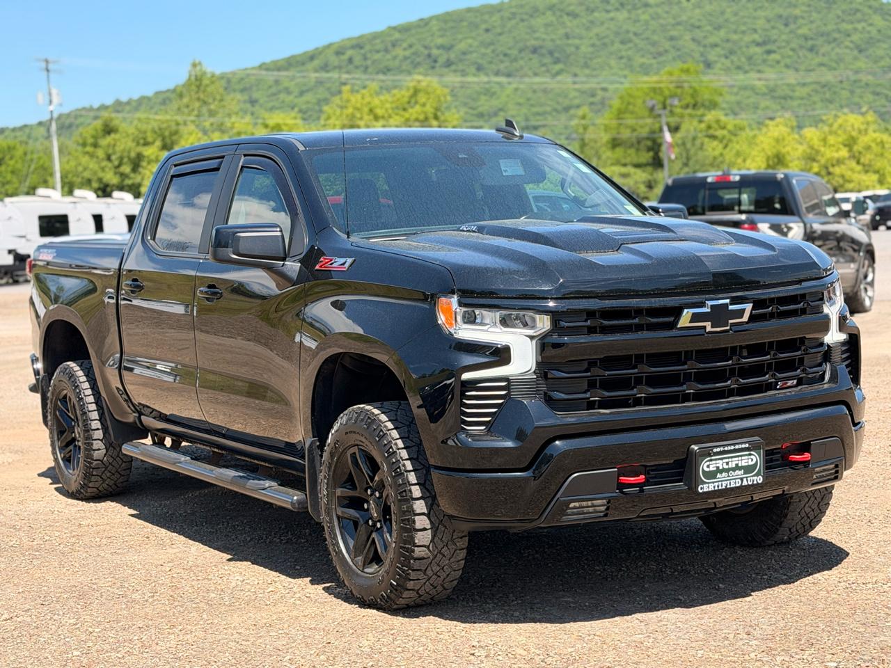 Chevrolet Silverado 1500 Trail Boss LT Crew Cab 4WD 2023