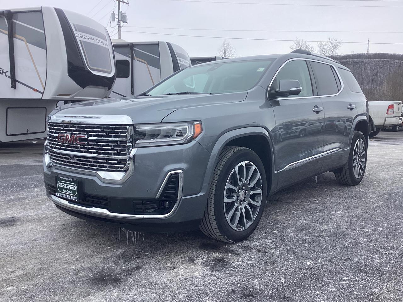 GMC Acadia Denali AWD 2022