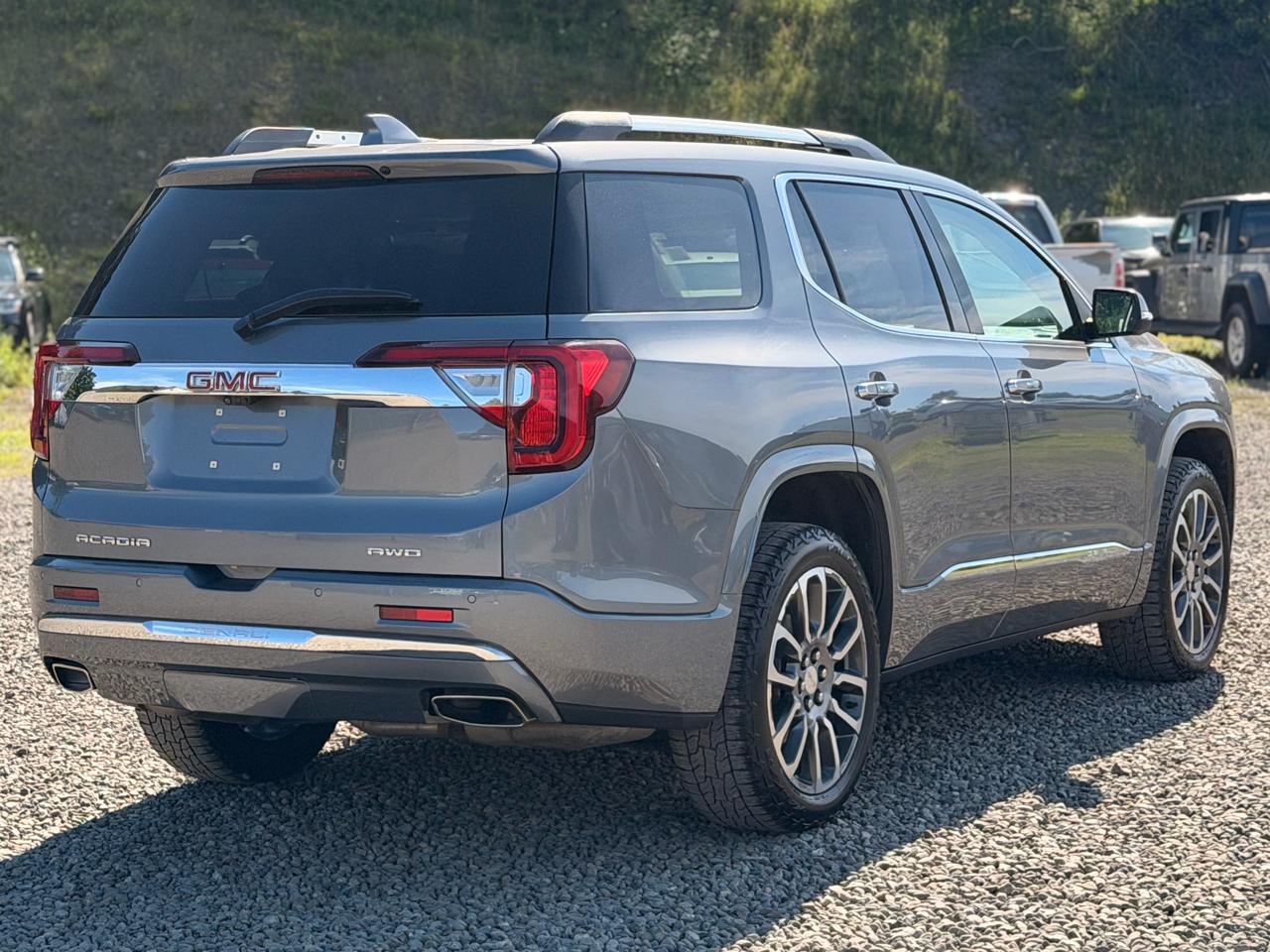 GMC Acadia Denali AWD 2022