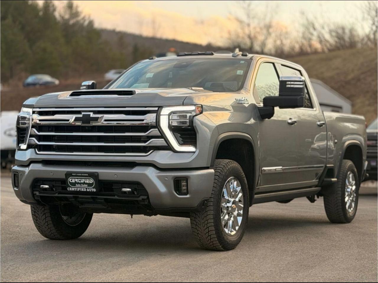 2024 Chevrolet Silverado 2500HD High Country Crew Cab Short Box 4WD