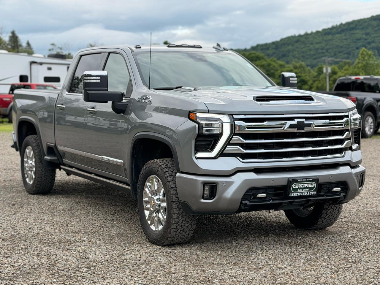 2024 Chevrolet Silverado 2500HD High Country Crew Cab Short Box 4WD
