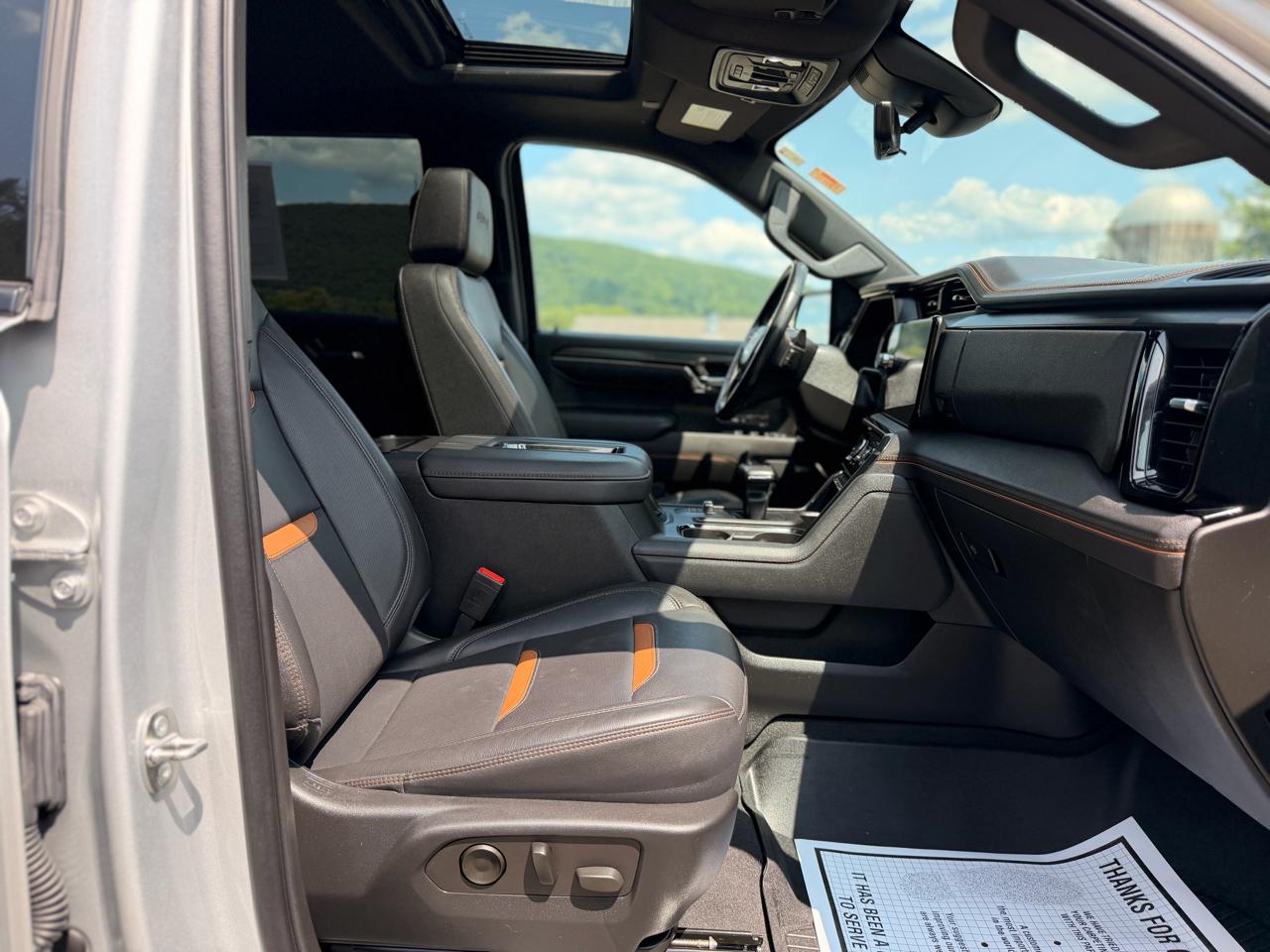 GMC Sierra 1500 AT4 Crew Cab 4WD 2022