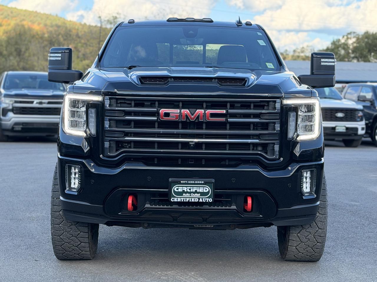 GMC Sierra 2500HD AT4 Crew Cab 4WD 2023