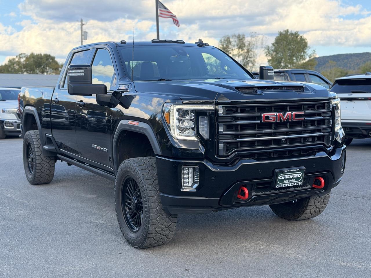 GMC Sierra 2500HD AT4 Crew Cab 4WD 2023