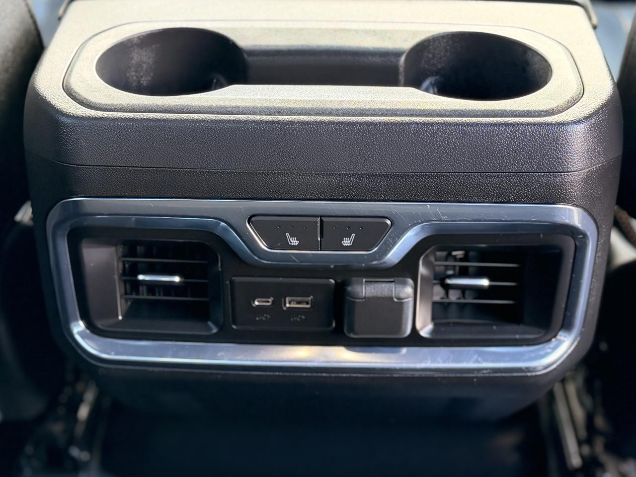 GMC Sierra 2500HD AT4 Crew Cab 4WD 2023