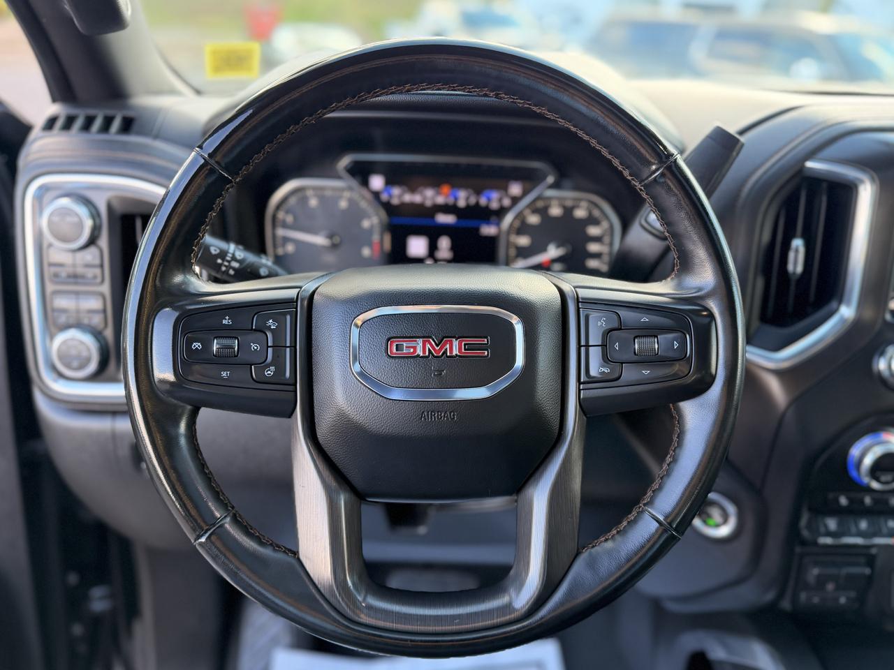 GMC Sierra 2500HD AT4 Crew Cab 4WD 2023