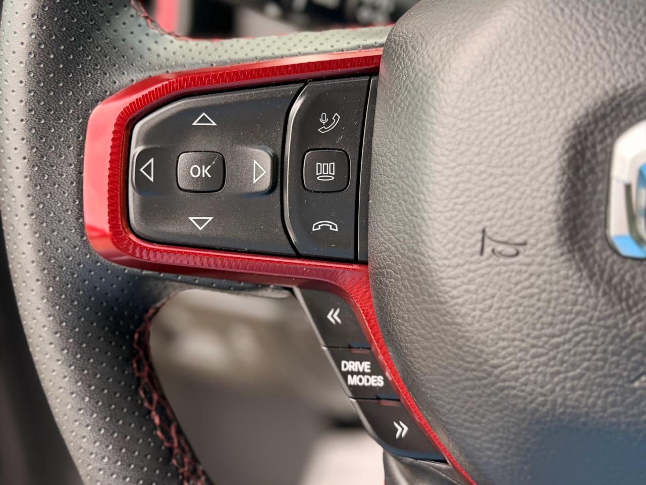 RAM 1500 Rebel Crew Cab 4WD 2025