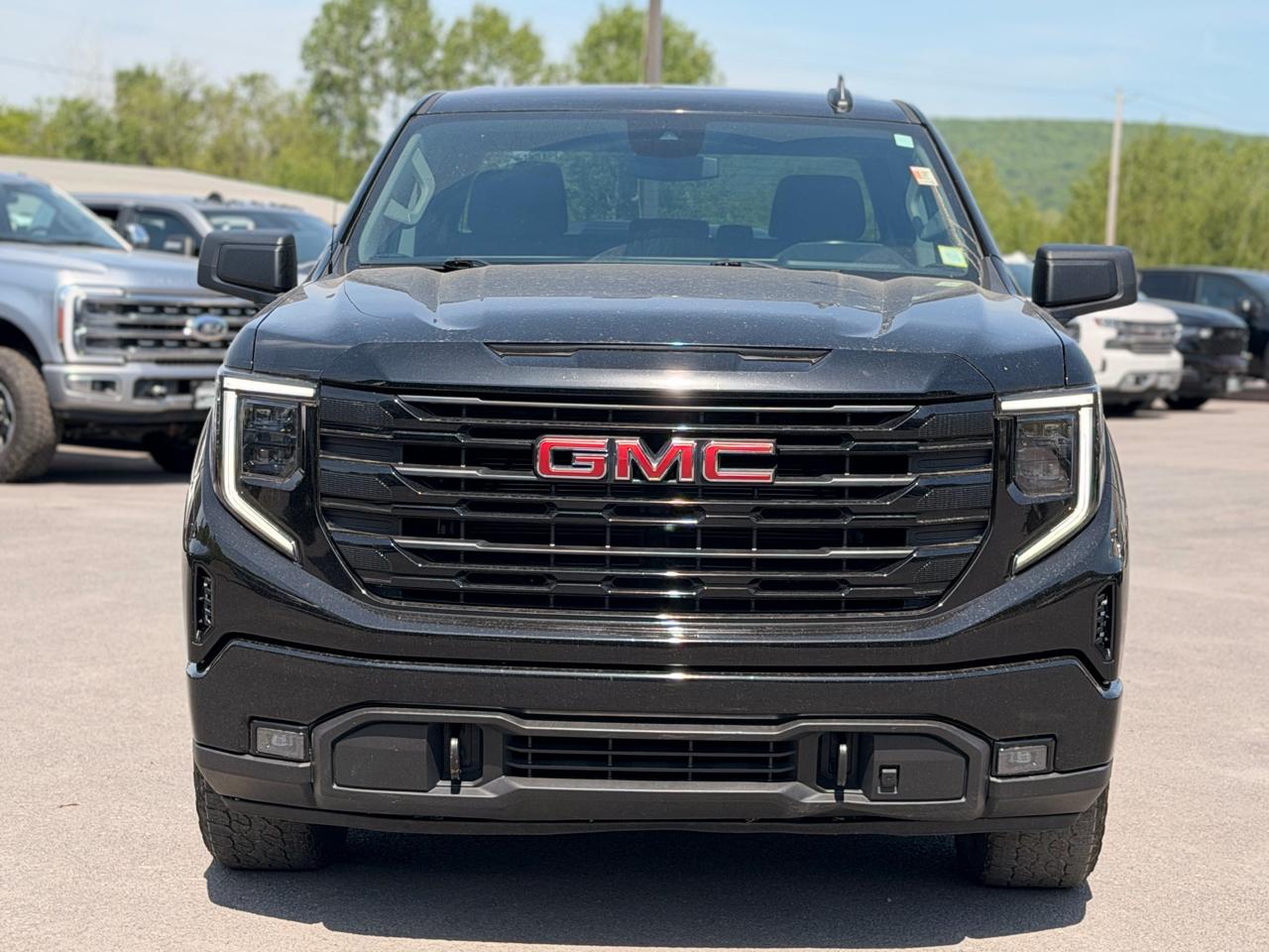 GMC Sierra 1500 Elevation Crew Cab 4WD 2024