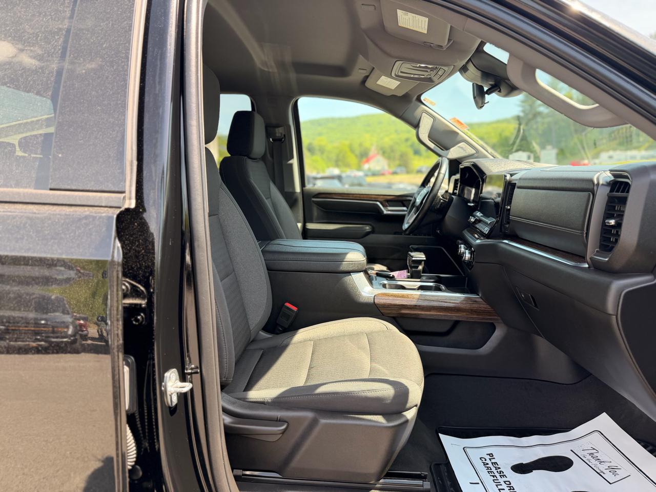 GMC Sierra 1500 Elevation Crew Cab 4WD 2024