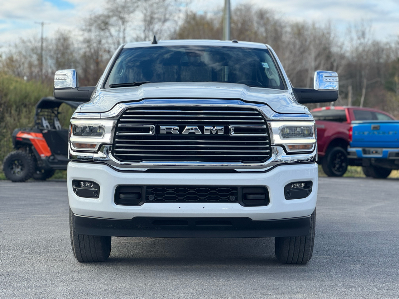 RAM 2500 Laramie Crew Cab 4WD 2024 RAM 2500 Laramie Crew Cab 4WD 2024