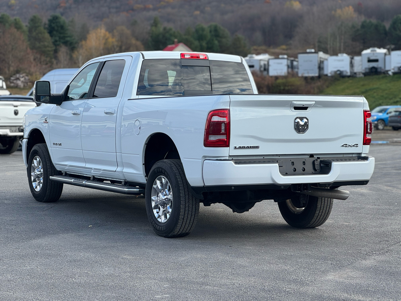 RAM 2500 Laramie Crew Cab 4WD 2024 RAM 2500 Laramie Crew Cab 4WD 2024