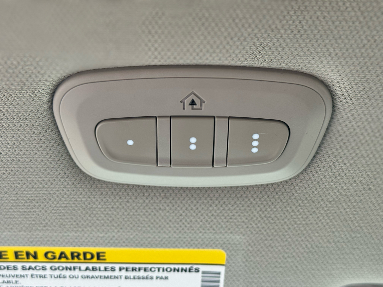 RAM 2500 Laramie Crew Cab 4WD 2024 RAM 2500 Laramie Crew Cab 4WD 2024