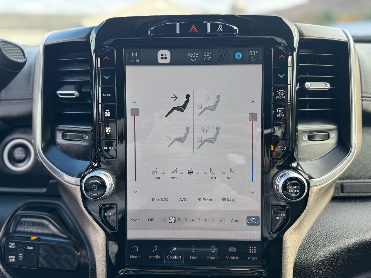 RAM 2500 Laramie Crew Cab 4WD 2024 RAM 2500 Laramie Crew Cab 4WD 2024