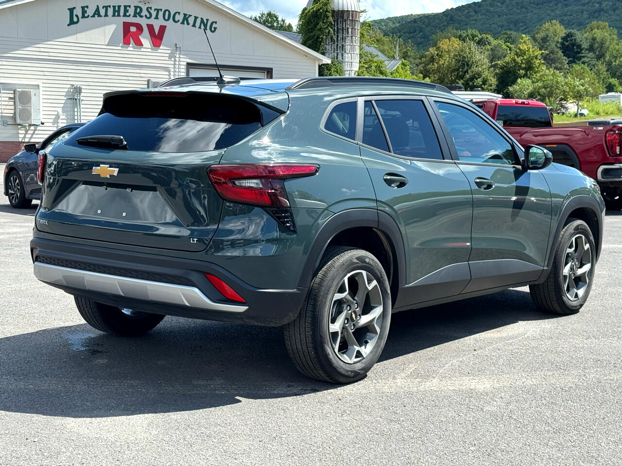2025 Chevrolet Trax photo 5