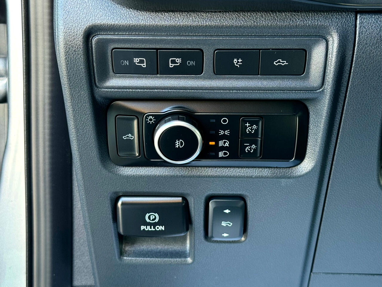 2024 Ford F-150 Tremor photo 12