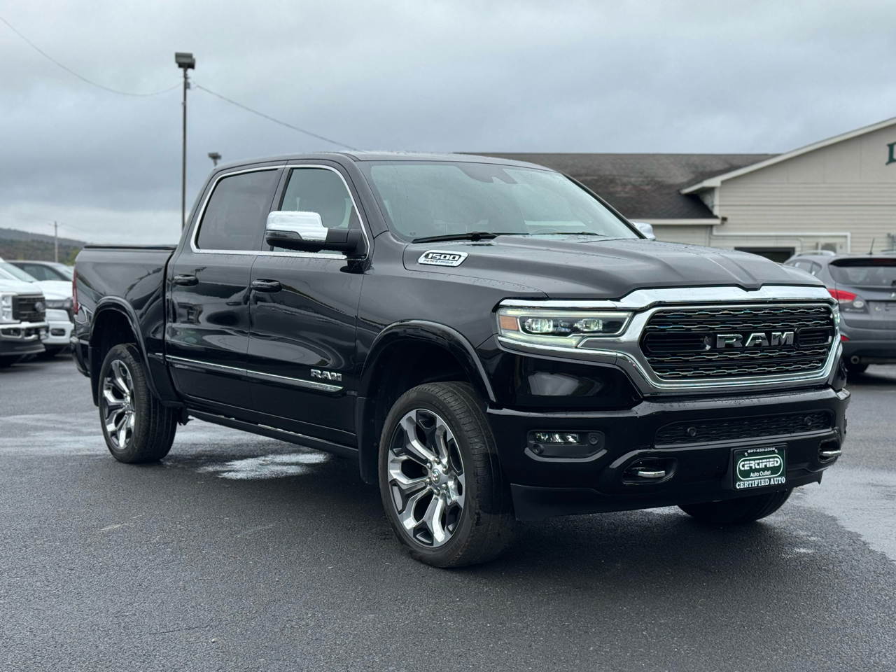 RAM 1500 Limited Crew Cab 4WD SWB 2023 RAM 1500 Limited Crew Cab 4WD SWB 2023