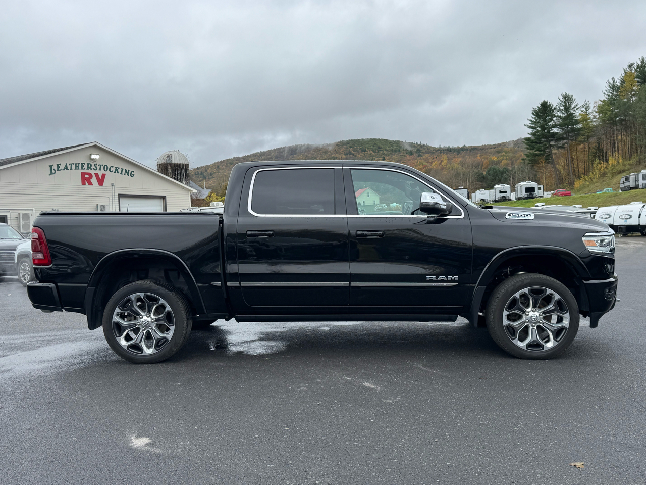 RAM 1500 Limited Crew Cab 4WD SWB 2023 RAM 1500 Limited Crew Cab 4WD SWB 2023